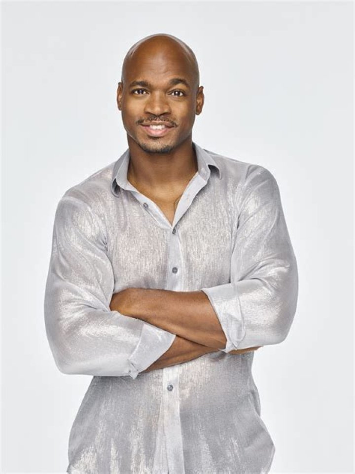 Adrian Peterson Bio (Wiki) 