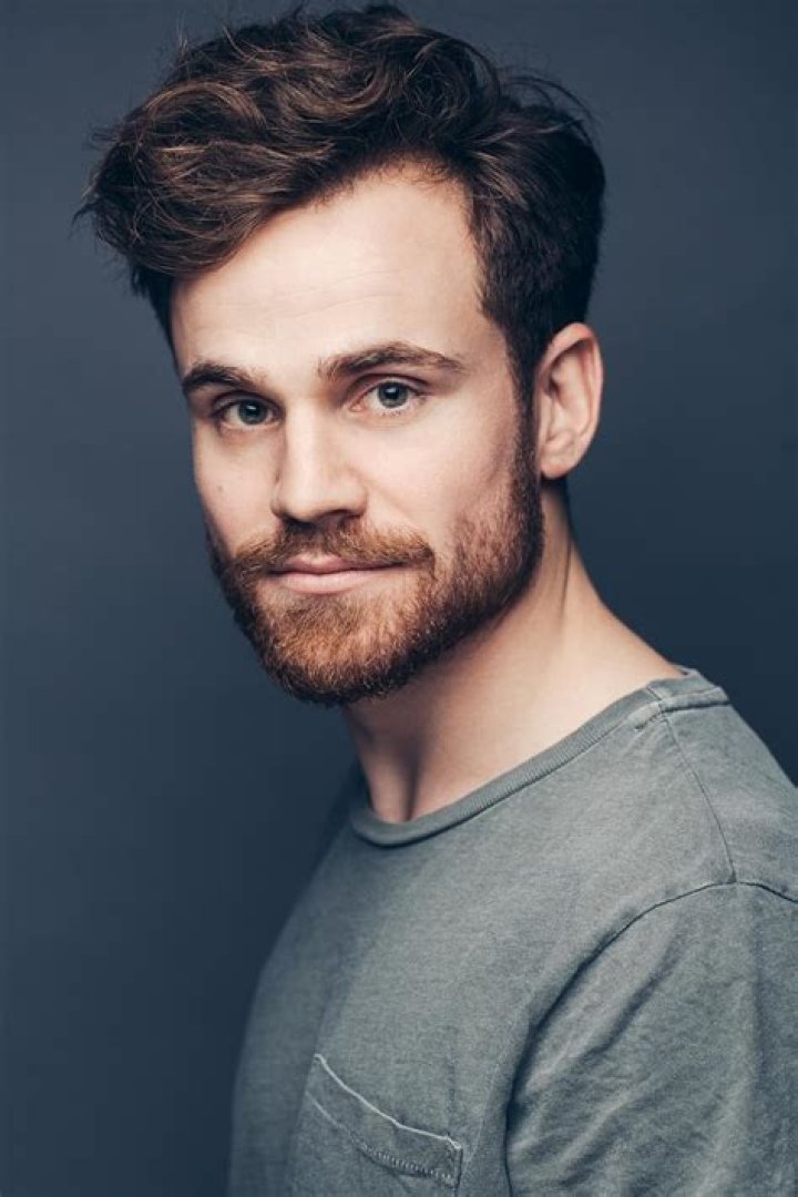 Allan Hyde Bio (Wiki) 