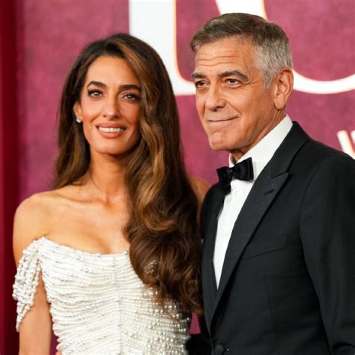Amal Clooney gets pap’d in Greece looking blowout-perfect: stunning?