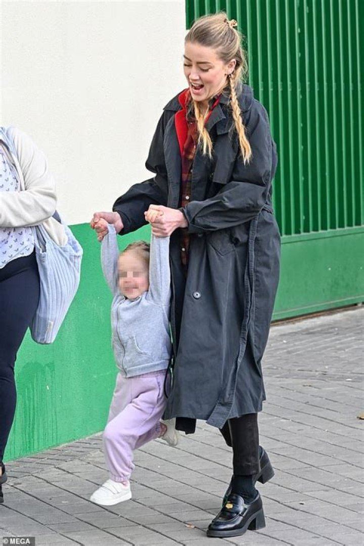 Amber Heard welcomed daughter Oonagh Paige Heard via surrogacy in April