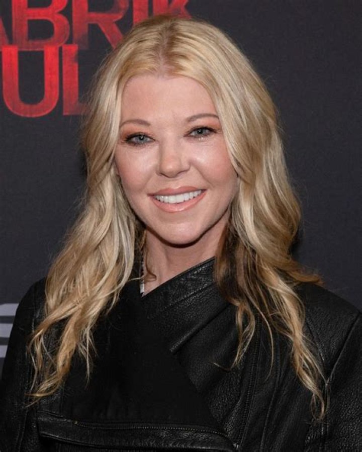 American actress Tara Reid! Her next Halloween release, her career ups and downs, and her health scare! Was it pancreatitis or an injury?