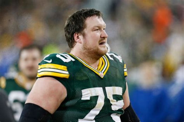 American Footballer, Bryan Bulaga Married To Abbie Mumpower Since 2013.