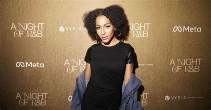 Amina Buddafly Net Worth - Wiki, Age, Weight and Height, Relationships, Family, and More