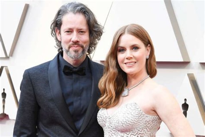 Amy Adams in Tom Ford at the Oscars: poorly fitted or glam?