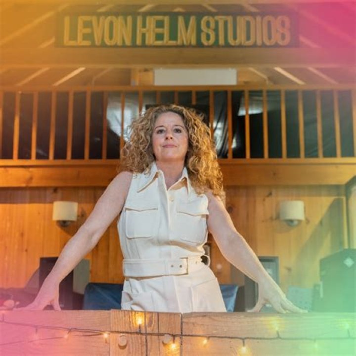 Amy Helm Bio (Wiki) 