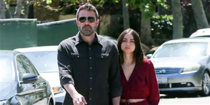 Ana de Armas Net Worth, Age, Boyfriend, Family, Biography & More