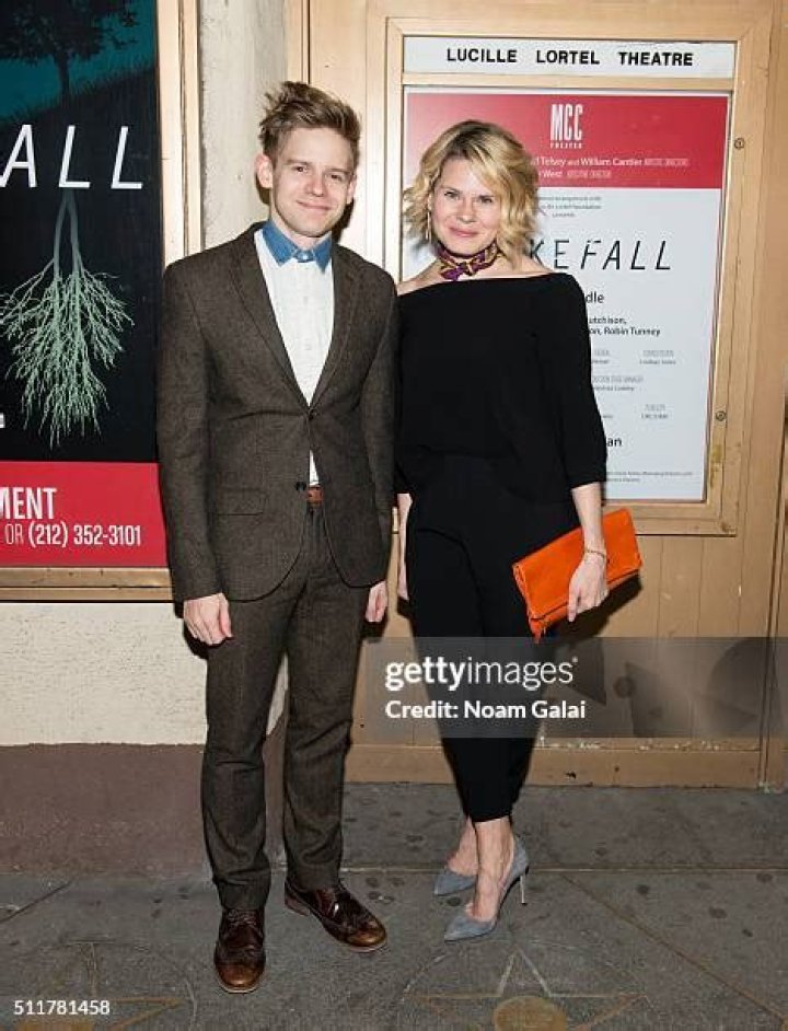Andrew Keenan-Bolger - Age, Family, Bio