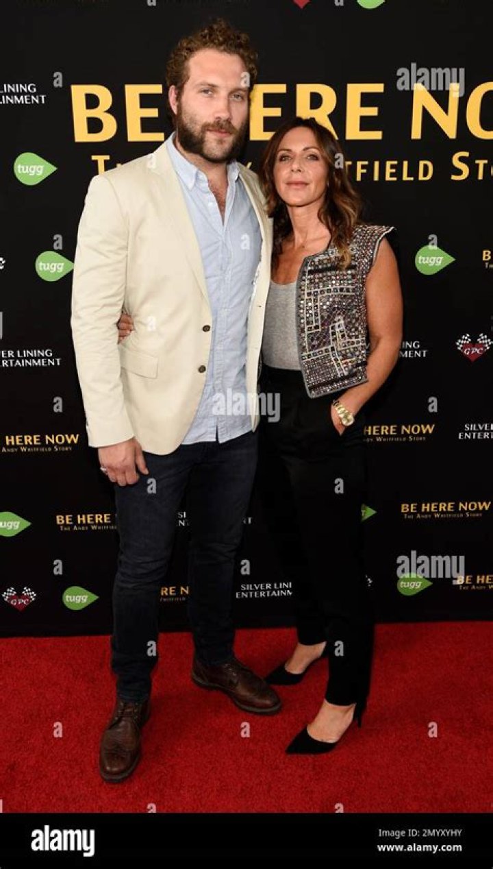 Andy Whitfield - Trivia, Family, Bio