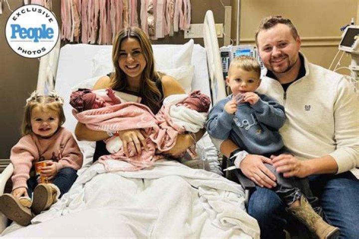 Anna Duggar Practically Living With Josh At Guardian's Home