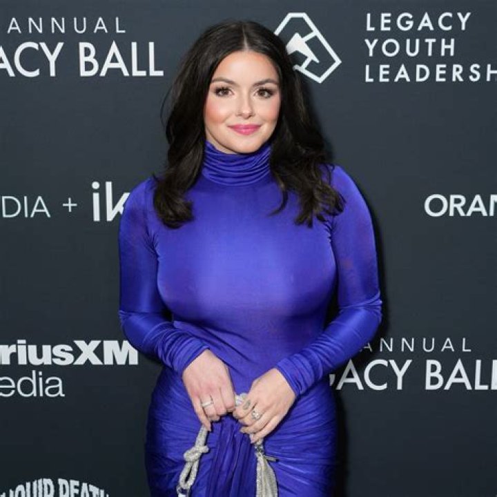 Ariel Winter on her revealing Instagram pics: ‘It’s a butt. Everyone has a butt’