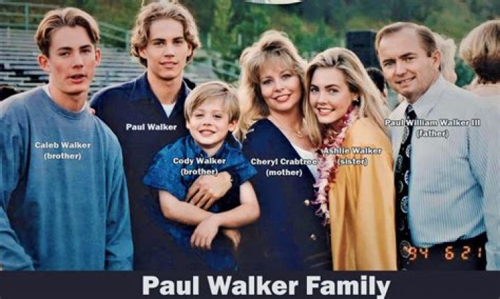 Ashlie Walker (Family Member) - Age, Family, Bio