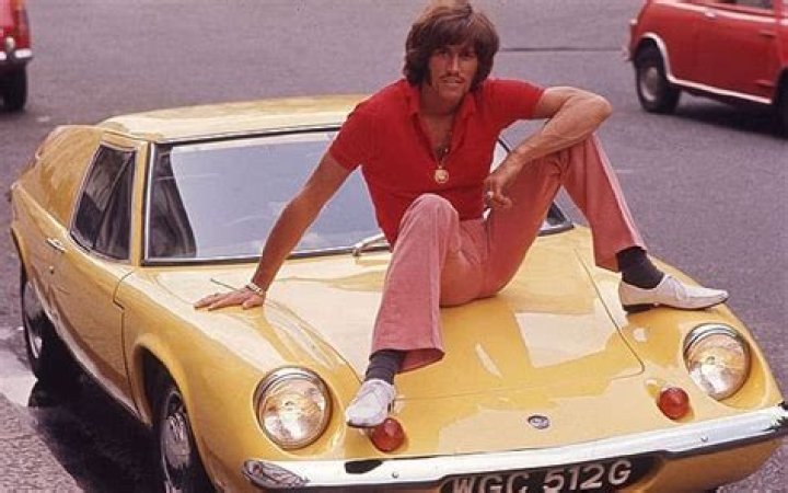 Barry Gibb Net Worth: Cars & Charity