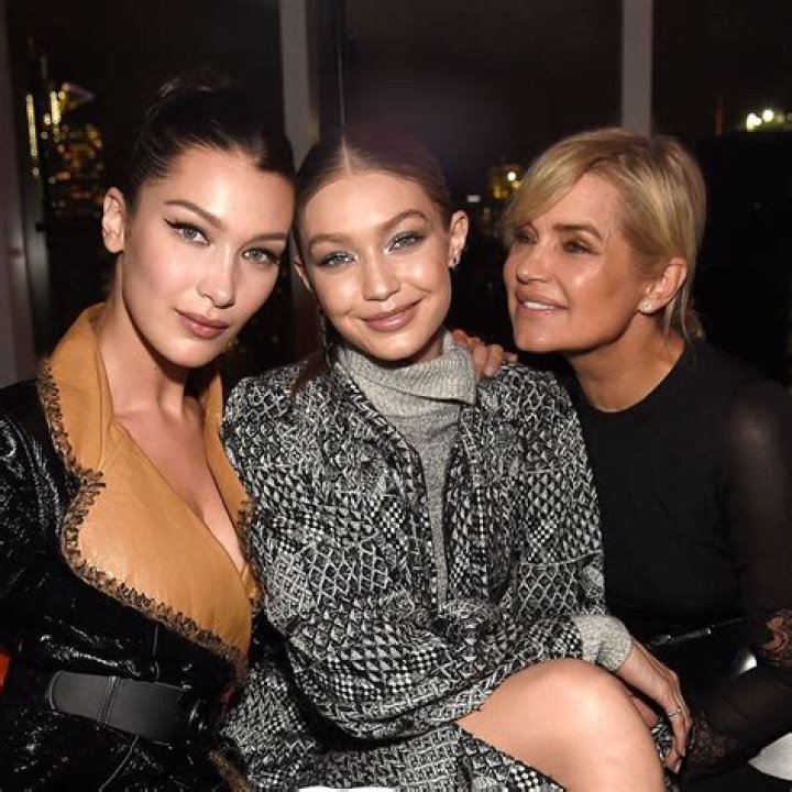 Battle of the Bellas: Bella Hadid & Bella Thorne hate each other, apparently