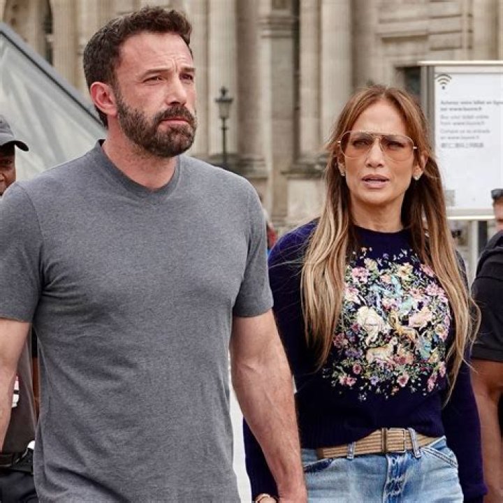 Ben Affleck & Jennifer Lopez are hanging out again, 17 years after their breakup