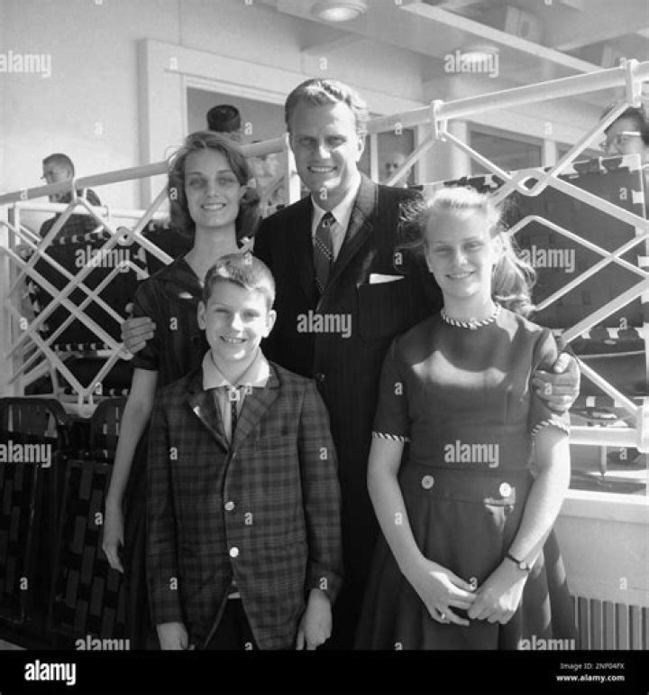Billy Graham - Trivia, Family, Bio