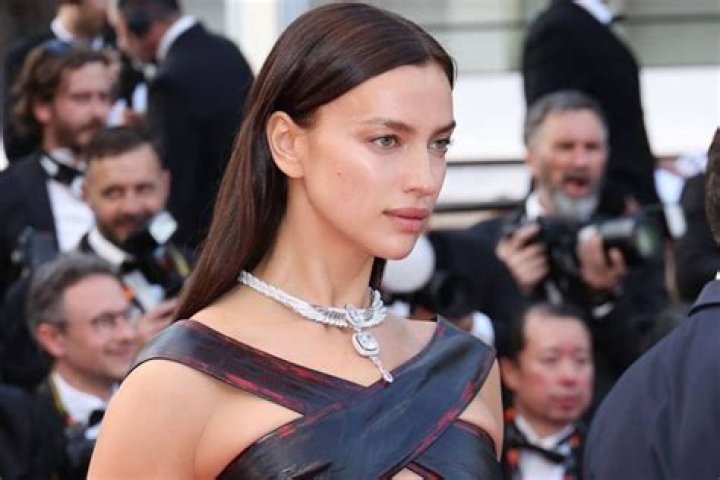 bitchy | Irina Shayk serves hot model waist and bright smile while out in NYC