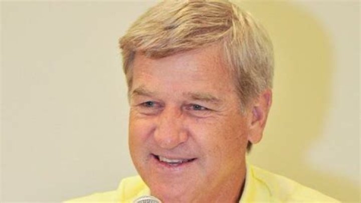 Bobby Orr - Age, Family, Bio