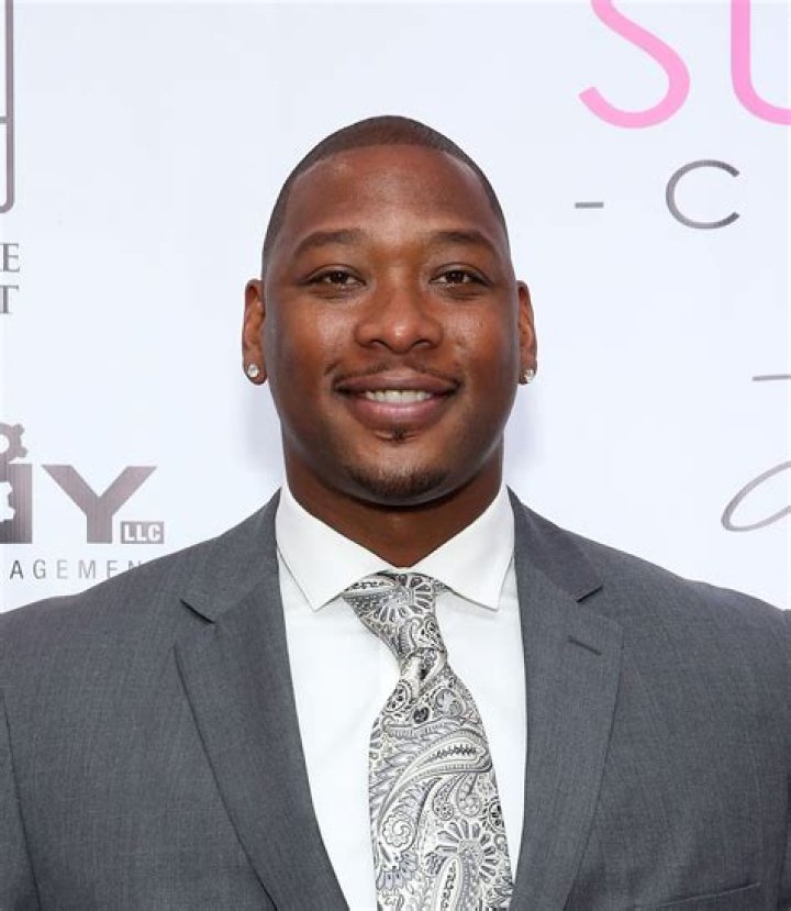 Bobby Simmons Net Worth - Wiki, Age, Weight and Height, Relationships, Family, and More