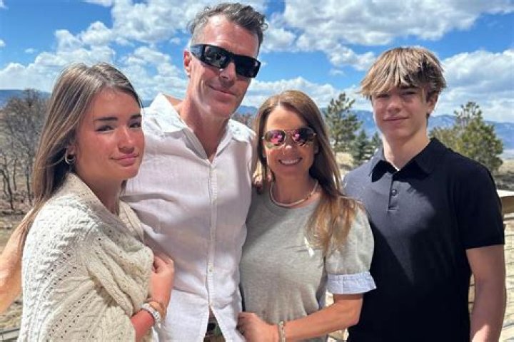 Bruce Sutter family: wife, children, parents, siblings