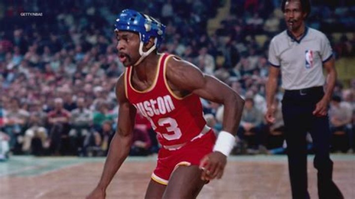Calvin Houston - Age, Family, Bio