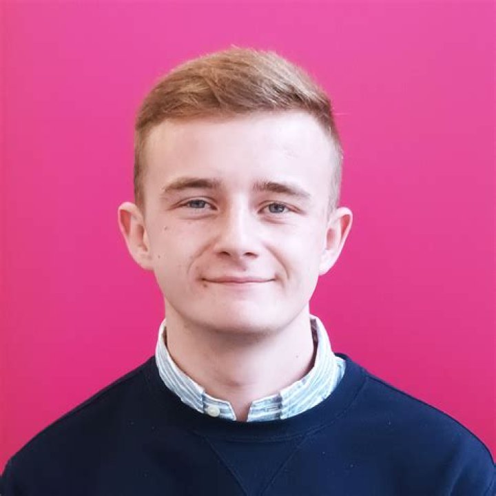 Cameron Fuller Bio (Wiki) 