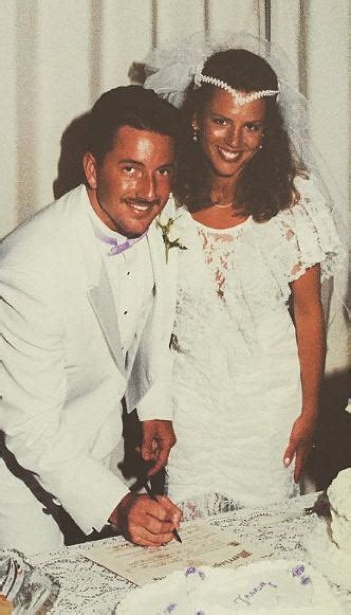 Cameron Hanes Wiki, Wife, Family, Job, Net Worth