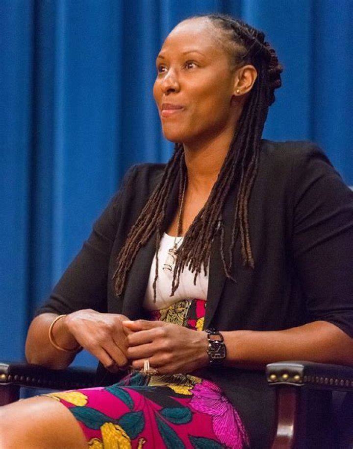Chamique Holdsclaw Bio (Wiki) 