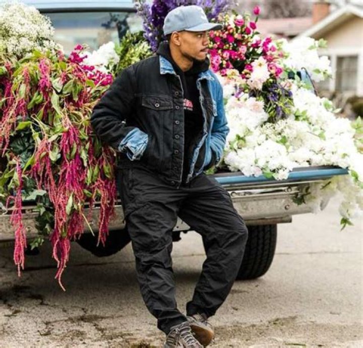 Chance The Rapper Net Worth : Charity & Cars