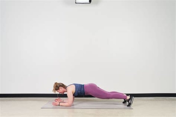 Cher does Zumba and leg lifts and can plank for 5 minutes