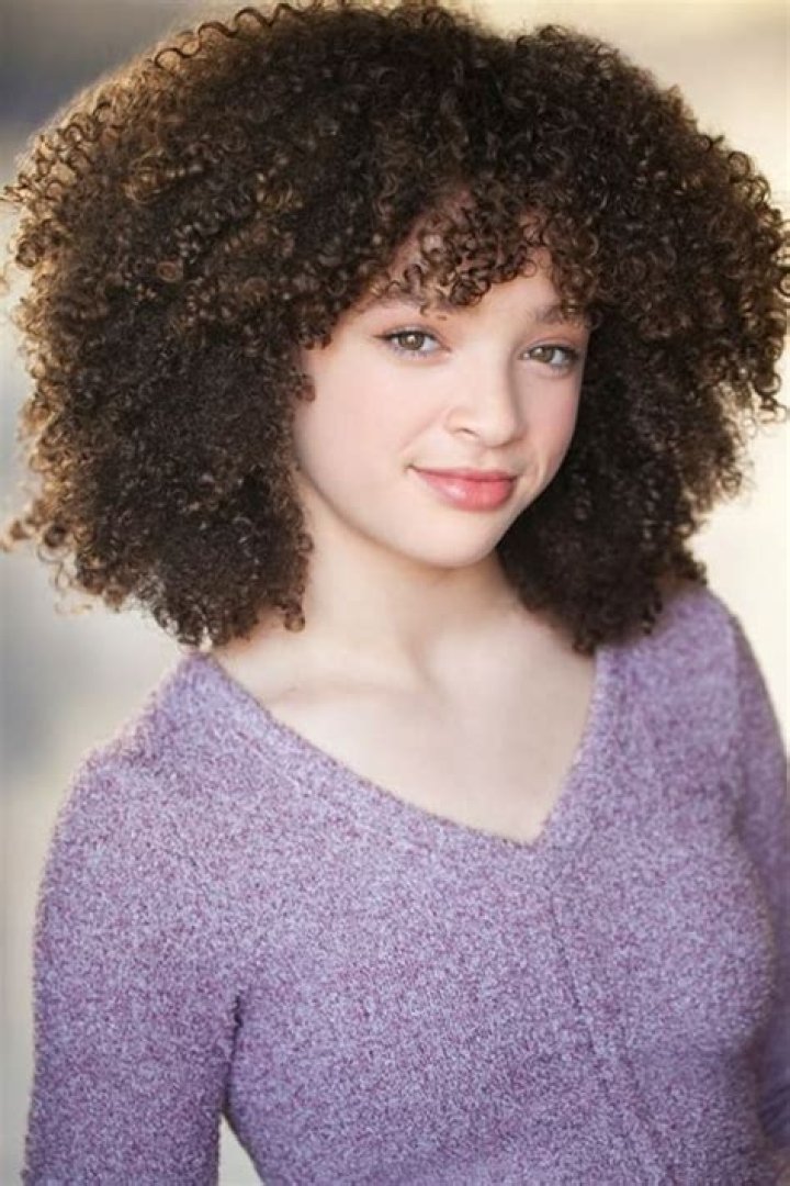Chloe Lanier Bio (Wiki) 