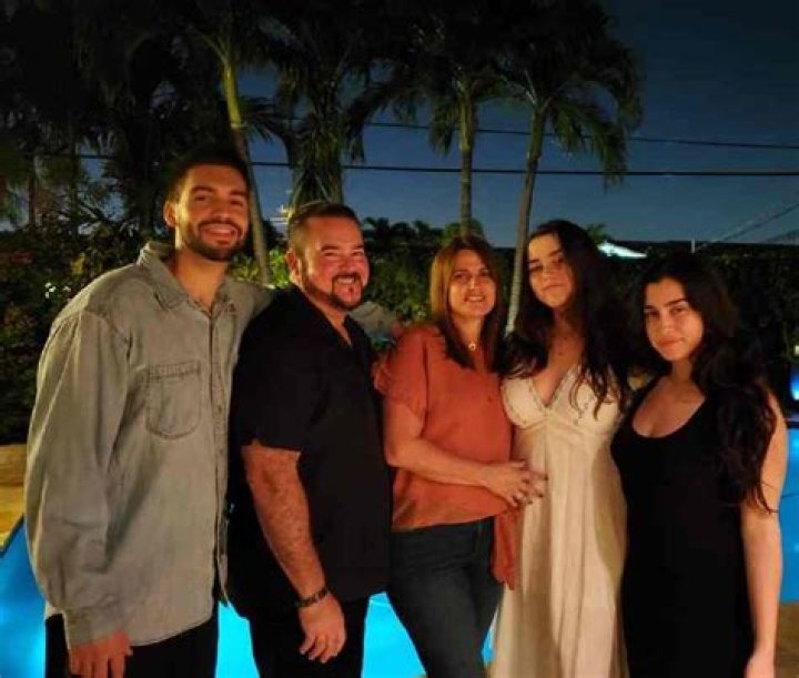 Clara Jauregui - Age, Family, Bio