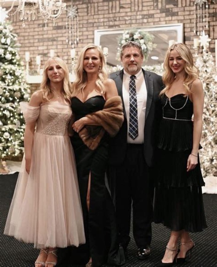 Clara Lukasiak - Age, Family, Bio