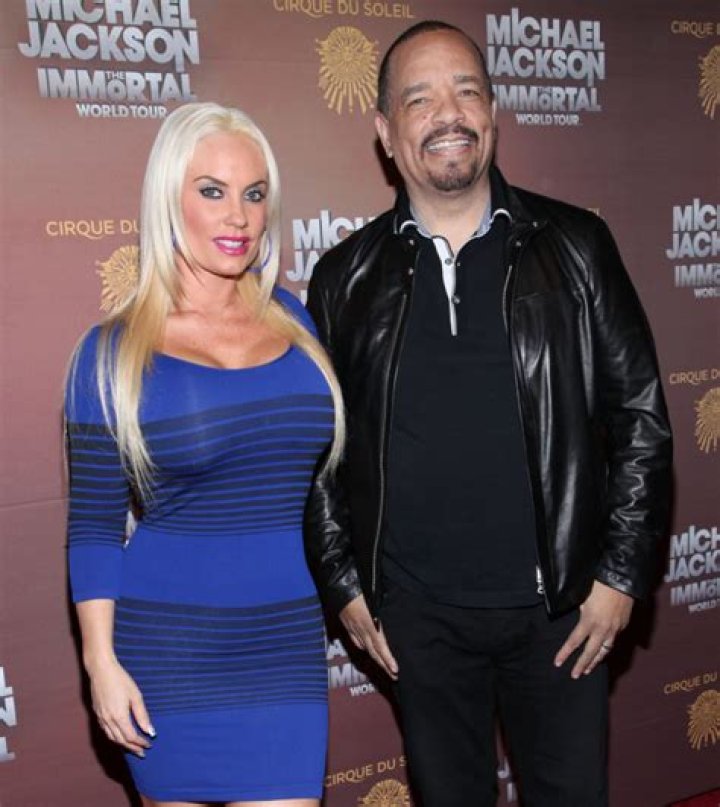 Coco Austin in stretchy blue at Cirque Du Soleil’s opening night: almost demure?