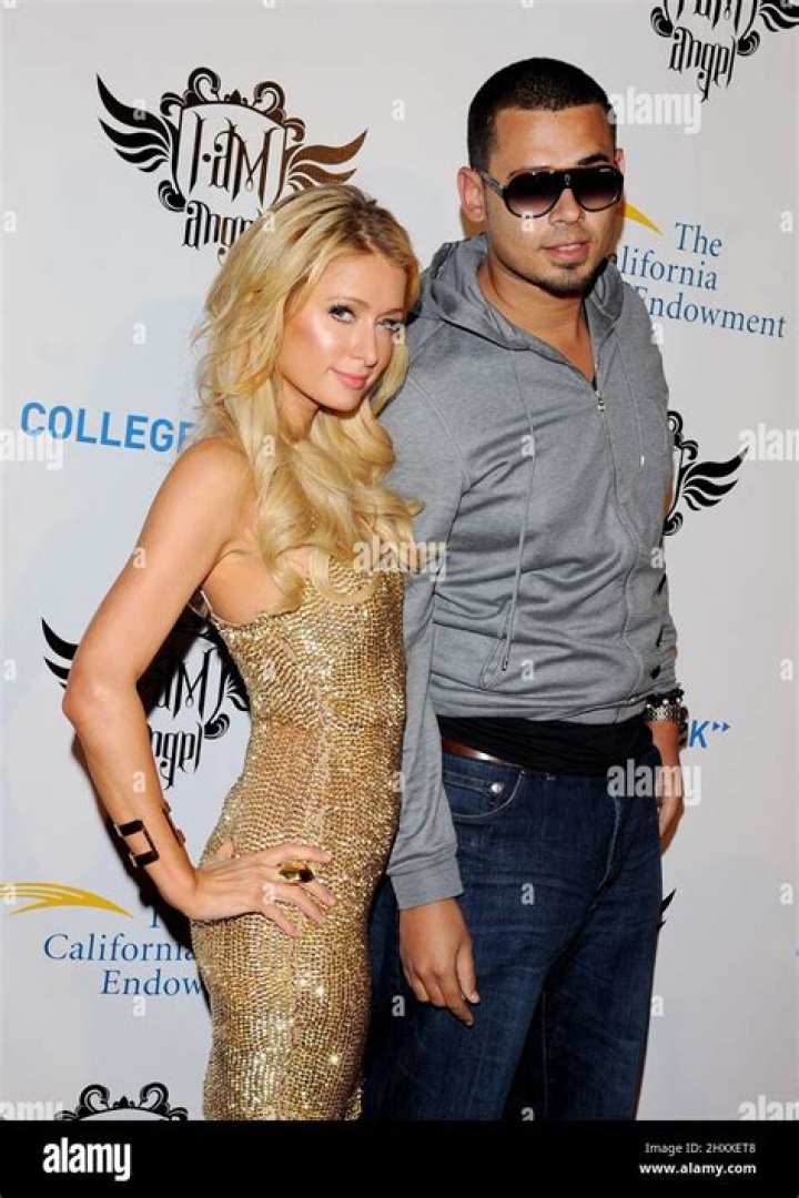 Correction: DJ Afrojack did not dump Paris Hilton, they were never dating