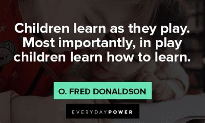 Daisy Edgar-Jones: Only-children ‘learn how to behave around adults from an early age’