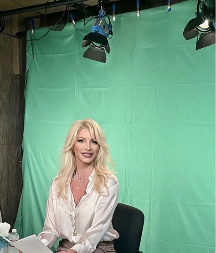 Dani Behr Bio (Wiki) 