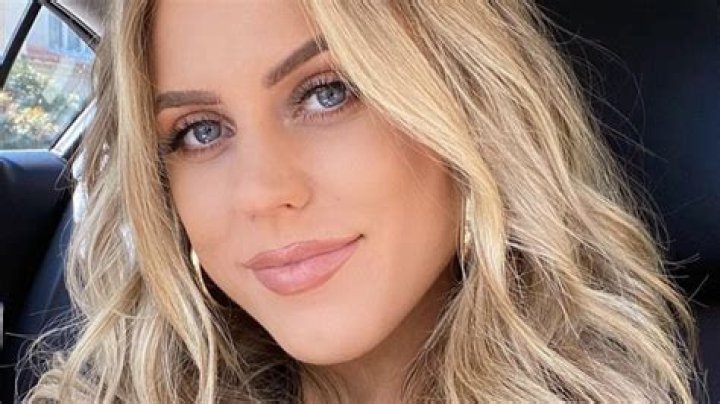 Danica Dow Bio (Wiki) 