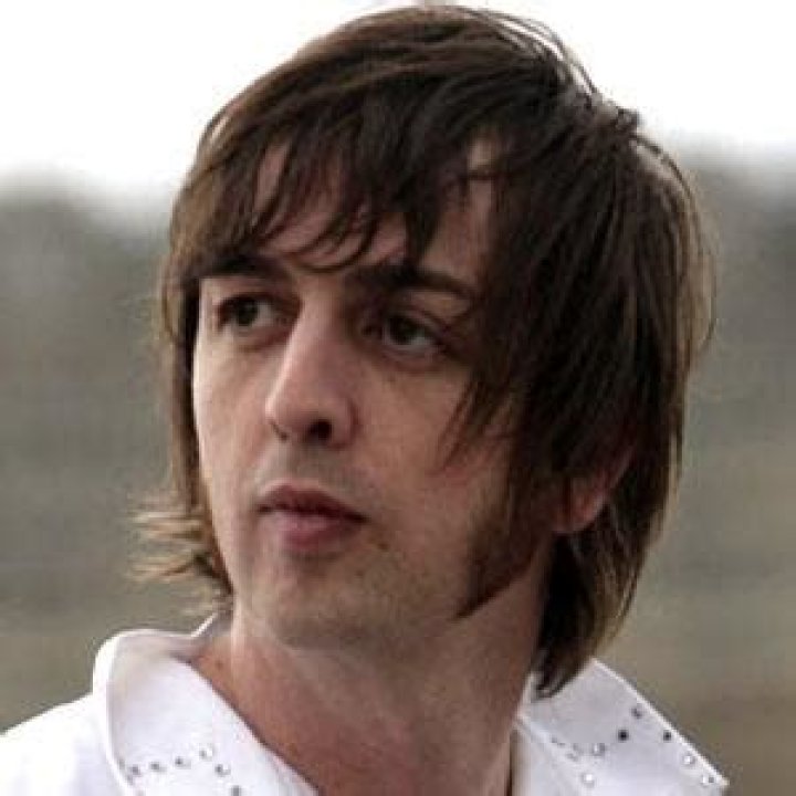 Danny Goffey Bio (Wiki) 