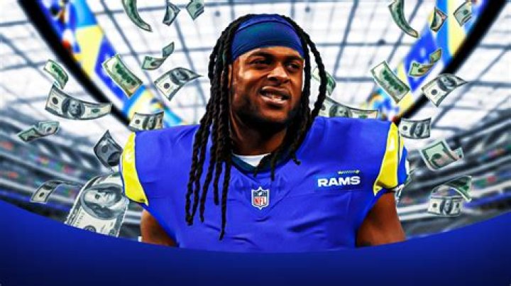 Davante Adams Net Worth : Income & Charity