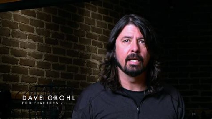 Dave Grohl Bio (Wiki) 