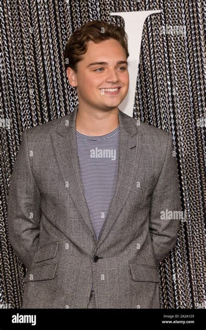 Dean-Charles Chapman Bio (Wiki) 
