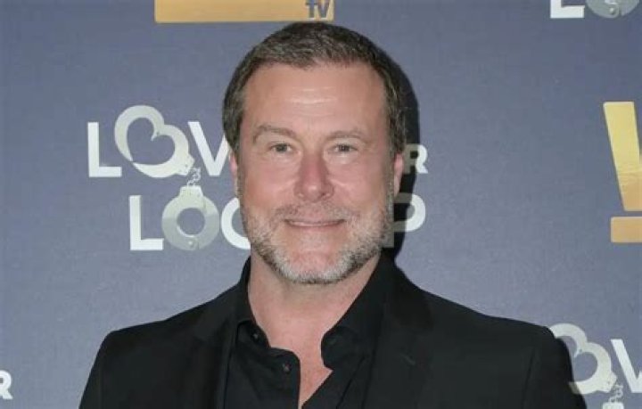 Dean McDermott Apparently Confirms Divorce From Tori Spelling