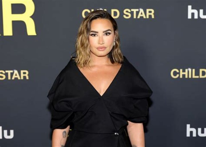 Demi Lovato is ‘in contact with lawyers’ about her creepy stalker ex-fiance