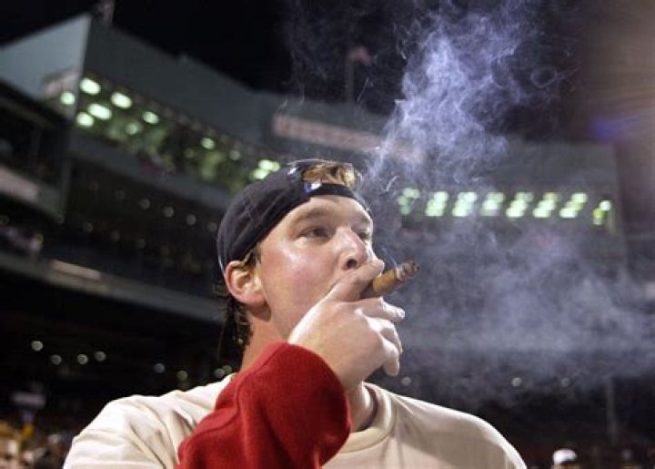 Derek Lowe Net Worth - Wiki, Age, Weight and Height, Relationships, Family, and More