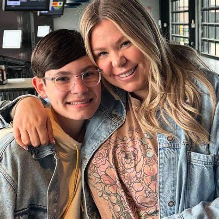 Devoin Austin on Kaitlyn Lowry’s podcast! Know about their relationship with Briana DeJesus and social media