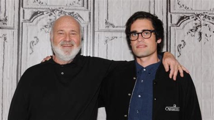 Director Rob Reiner reveals that ‘When Harry Met Sally’ originally had a sad ending