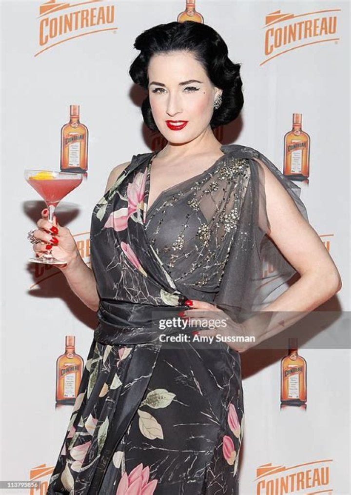 Dita von Teese on seducing men and why she chose vintage style