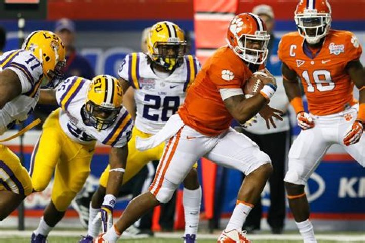 Do Clemson and LSU have the same fight song?