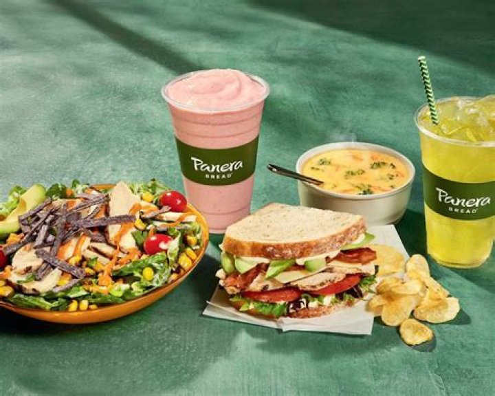 Do you leave your food on the table at Panera?