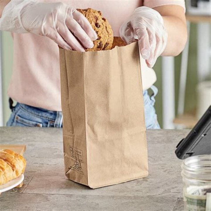 Does a brown paper bag keep bees away?
